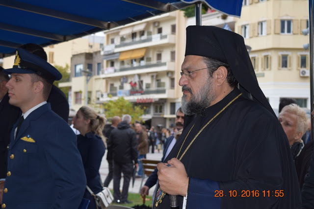 Φωτό από τη στρατιωτική παρέλαση στην Καλαμάτα - Φωτογραφία 41