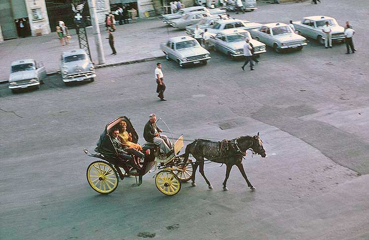 Φωτογράφος βραβευμένος με Όσκαρ φωτογραφίζει τα Χανιά της δεκαετίας του ΄60 - Φωτογραφία 13