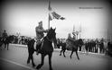 Κάρυστος: Εντυπωσιακή παρέλαση όπως το 1940 με μουλάρια και στολές εποχής! - Φωτογραφία 2