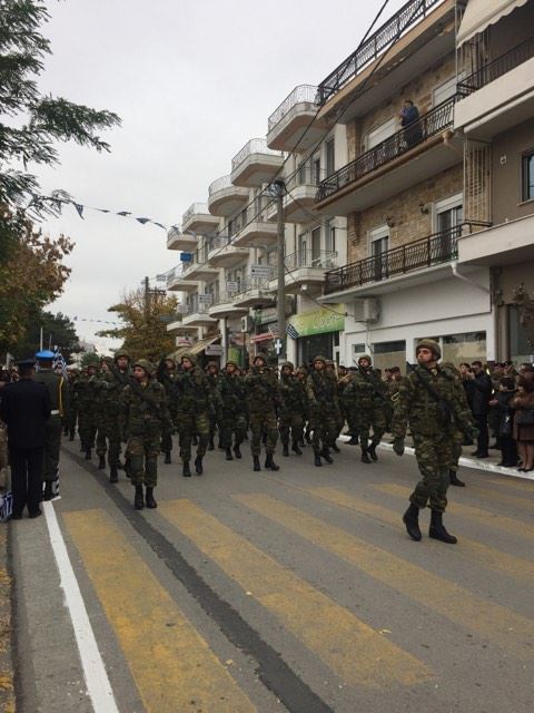 Φωτό από τη στρατιωτική παρέλαση στο Διδυμότειχο - Φωτογραφία 30