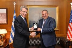 Συνάντηση ΥΕΘΑ Πάνου Καμμένου με τον πρέσβη των ΗΠΑ Geoffrey Pyatt