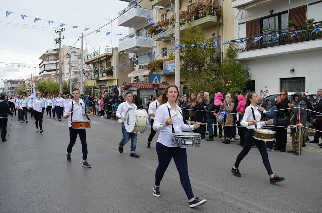 Δήμος Αχαρνών: Με την Παρέλαση κορυφώθηκαν οι εκδηλώσεις τιμής για την 28η Οκτωβρίου 1940 - Φωτογραφία 6