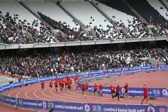 Εκατοντάδες δρομείς έζησαν μία μοναδική δρομική εμπειρία στο 1ο Olympic Stadium Run  τερματίζοντας μέσα στο Ολυμπιακό Στάδιο