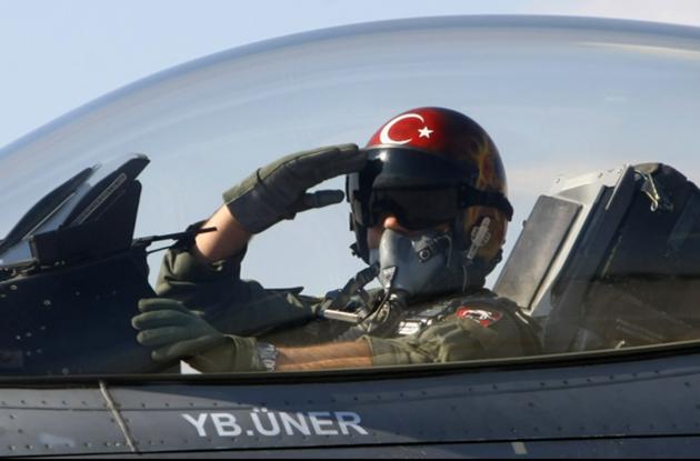 Τούρκος πιλότος νόμισε ότι εγκλωβίστηκε από ελληνικά ραντάρ και προκάλεσε διπλωματικό επεισόδιο - Φωτογραφία 1
