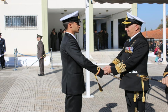 Παρουσία του Α/ΓΕΕΘΑ Ναυάρχου Ευάγγελου Αποστολάκη η ορκωμοσία νέων Αξκων ΣΑΝ - Φωτογραφία 17