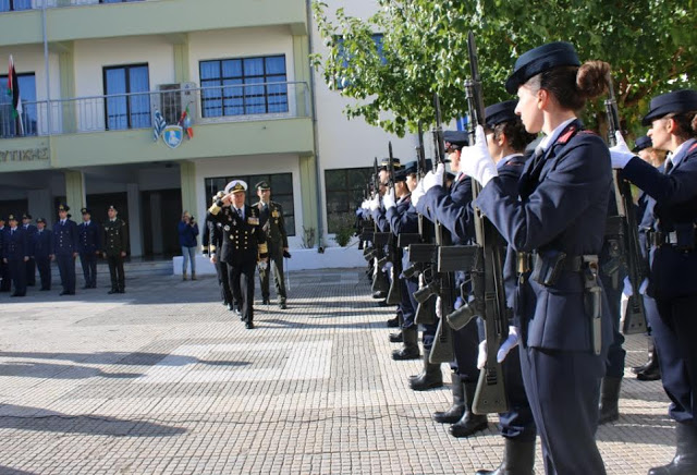 Παρουσία του Α/ΓΕΕΘΑ Ναυάρχου Ευάγγελου Αποστολάκη η ορκωμοσία νέων Αξκων ΣΑΝ - Φωτογραφία 3