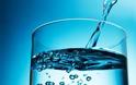 Πόσα ποτήρια νερό την ημέρα μειώνουν τον κίνδυνο για καρδιακή προσβολή