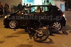 Λαμία: Τροχαίο με μηχανή - Τον έσωσε το κράνος [photos]