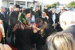 Άραξος: Συγκινητικές στιγμές στην άφιξη της Τιμίας Ζώνης της Παναγίας - ΑΠΟΚΛΕΙΣΤΙΚΕΣ ΦΩΤΟΓΡΑΦΙΕΣ