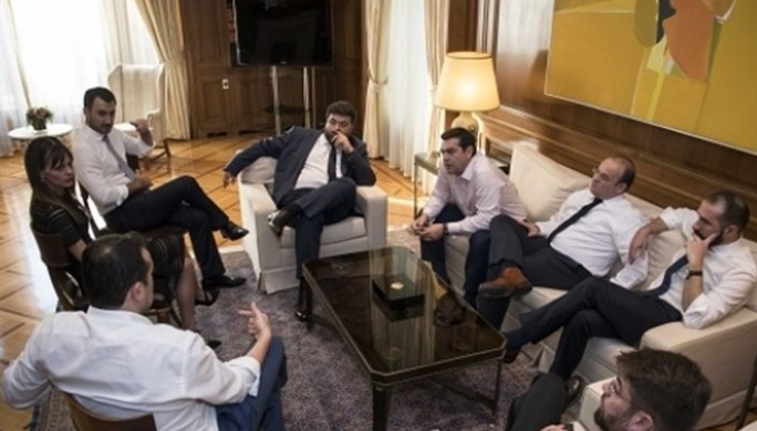 Με τους... 40άρηδες υπουργούς συναντήθηκε ο Τσίπρας - ΑΝΕΤΙΛΑ... [photo] - Φωτογραφία 1