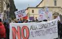 Διαδήλωση κατά Ρέντσι στη Φλωρεντία - Φωτογραφία 2