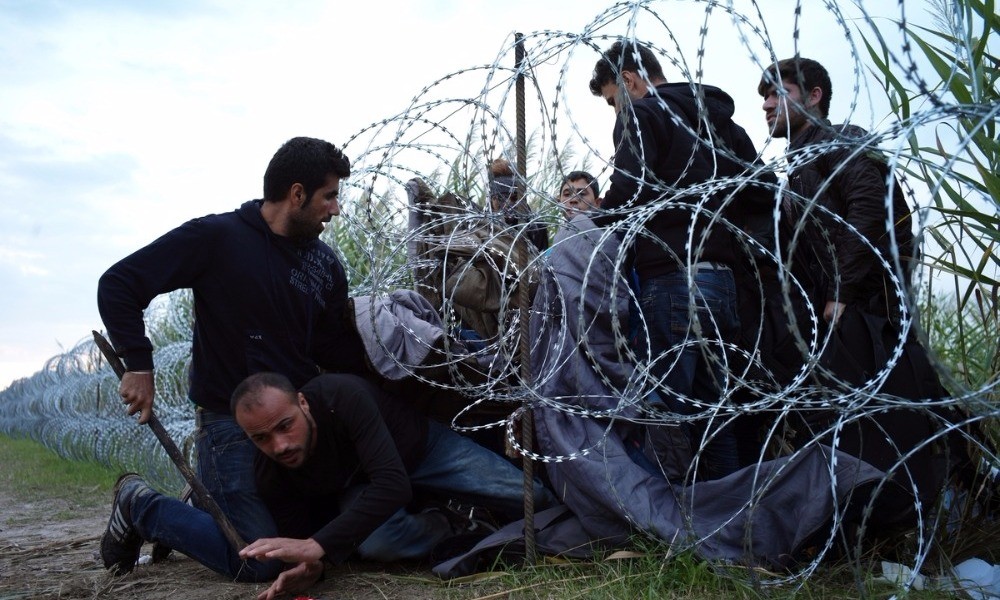 Το Βερολίνο επαινεί τώρα τη Βιέννη για το κλείσιμο της Διαδρομής των Βαλκανίων για τους πρόσφυγες - Φωτογραφία 1