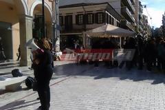 Πάτρα: Ποτέ την Κυριακή φώναξαν οι εμποροϋπάλληλοι - Διαμαρτύρονται για το άνοιγμα των καταστημάτων