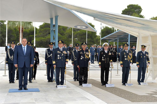 Παρουσία Πολιτικής Ηγεσίας ΥΠΕΘΑ στον επίσημο εορτασμό του Προστάτη της Πολεμικής Αεροπορίας Αρχαγγέλου Μιχαήλ - Φωτογραφία 8