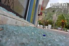 Ο δυνατός αέρας στο Ναύπλιο προκάλεσε ζημιές [photos]