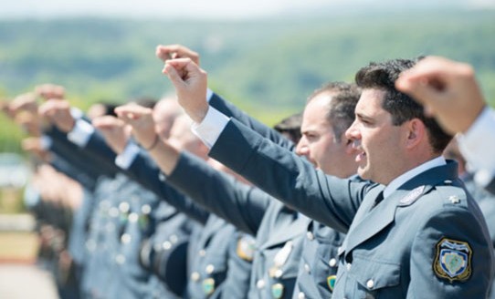 Ορκίστηκαν σήμερα οι πρωτοετείς Δόκιμοι Υπαστυνόμοι της Σχολής Αξιωματικών της Ελληνικής Αστυνομίας - Φωτογραφία 1