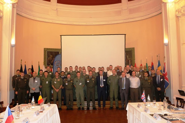 Συνέδριο Τακτικής Ελικοπτέρων του Ευρωπαϊκού Οργανισμού Άμυνας - Φωτογραφία 1