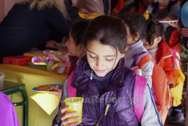 Λαμία: Έτσι υποδέχτηκαν τα προσφυγόπουλα στο σχολείο [photos+video] - Φωτογραφία 7