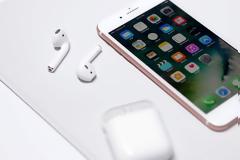 Οι εμπειρογνώμονες πιστεύουν πως το iphone θα αυξηθεί με πρωθυπουργό τον Trump