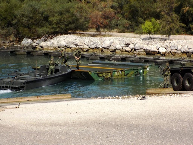 Εκπαίδευση στη Σχολή Μηχανικού - Φωτογραφία 3