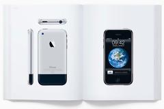 Αυτό είναι το βιβλίο που κυκλοφόρησε η Apple για τα 20 χρόνια παρουσίας