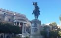 Θύμα των βανδάλων και το άγαλμα του Κολοκοτρώνη - Φωτογραφία 2