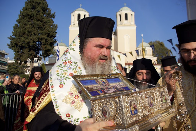 9305 - Η αναχώρηση της Αγίας Ζώνης από την Μητρόπολη Καλαμαριάς (19 Νοεμβρίου 2016) - Φωτογραφία 8