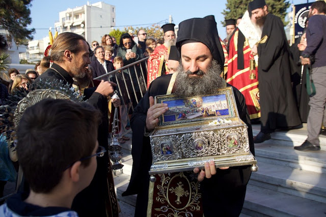 9305 - Η αναχώρηση της Αγίας Ζώνης από την Μητρόπολη Καλαμαριάς (19 Νοεμβρίου 2016) - Φωτογραφία 9