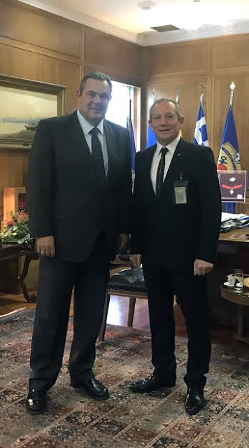 Συνάντηση ΥΕΘΑ Πάνου Καμμένου με τον Πρόεδρο της Πανελλήνιας Ομοσπονδίας Ειδικών Δυνάμεων - Φωτογραφία 1