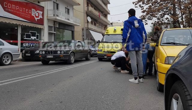 Χειροπέδες στον μεθυσμένο οδηγό που παρέσυρε την κοπέλα - Σε κρίσιμη κατάσταση η 19χρονη - Φωτογραφία 2