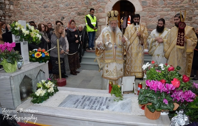 Χρυσόστομος: Να γίνει Άγιος ο μακαριστός Γέροντας Ιάκωβος Τσαλίκης - Φωτογραφία 3