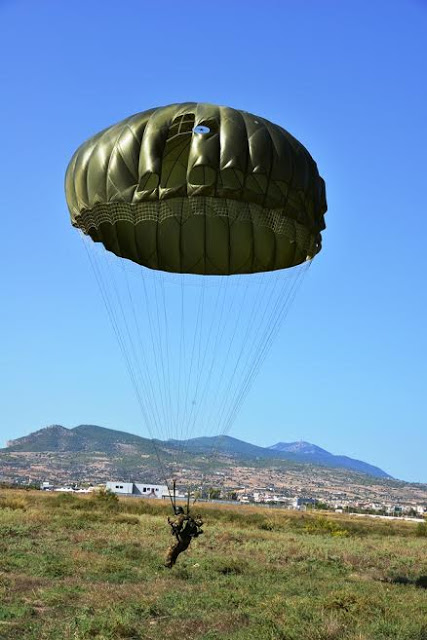 Σχολείο Βασικής Εκπαίδευσης Αλεξιπτωτιστών - Φωτογραφία 6