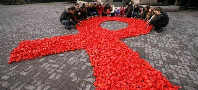 AIDS: Μείωση στον αριθμό των νέων κρουσμάτων – Τα καλύτερα νέα της τελευταίας πενταετίας - Φωτογραφία 1