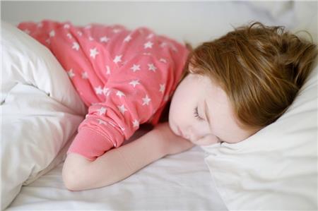 Όσα πρέπει να ξέρετε για τον ύπνο του: 3 - 5 ετών - Φωτογραφία 1