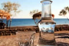 Πως θα φτιάξεις τη δική σου Ρακή στη χύτρα ταχύτητας - Πως κάνεις το δικό σου αποστακτήριο [video]