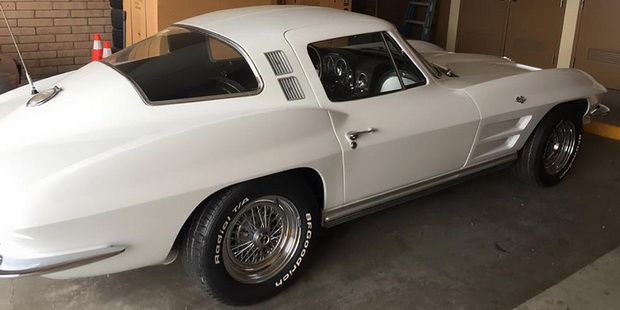 Βρήκε την Corvette που της έκλεψαν το… 1976 - Φωτογραφία 2