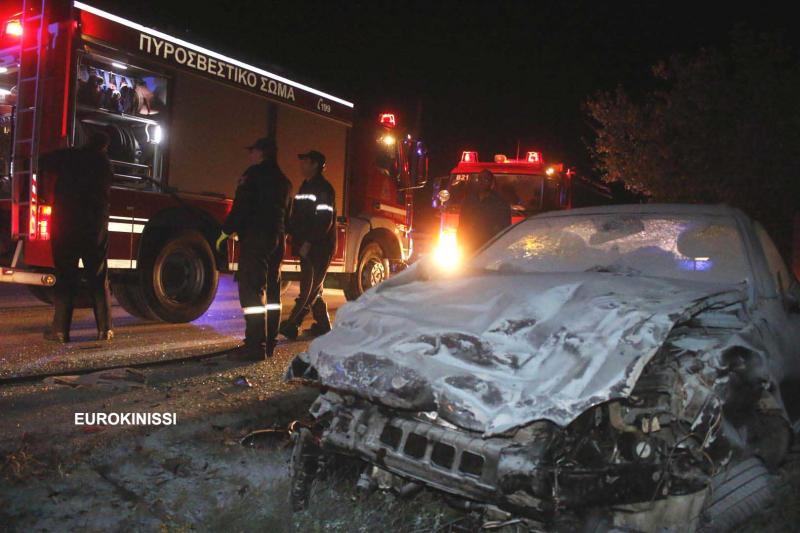 Τραγικό τροχαίο δυστύχημα στη Μυκηνών - Ναυπλίου - Φωτογραφία 4