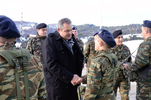 Επίσκεψη ΥΕΘΑ Πάνου Καμμένου στα Φυλάκια Διποταμιάς και Κρυσταλλοπηγής και στα νησιά Ερείκουσα και Οθωνοί - Φωτογραφία 3