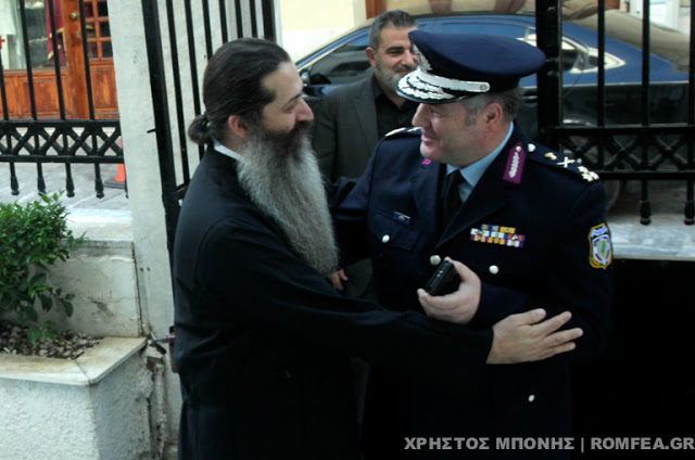 Ο Αρχηγός της Αστυνομίας Κ. Τσουβάλας στον Αρχιεπίσκοπο Ιερώνυμο - Φωτογραφία 3