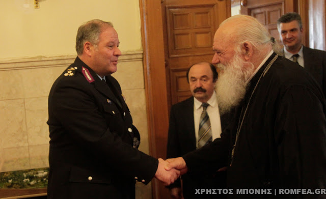 Ο Αρχηγός της Αστυνομίας Κ. Τσουβάλας στον Αρχιεπίσκοπο Ιερώνυμο - Φωτογραφία 4