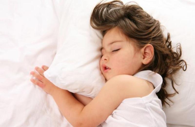 Πόσο επικίνδυνη είναι η έλλειψη ύπνου για τα παιδιά - Φωτογραφία 1