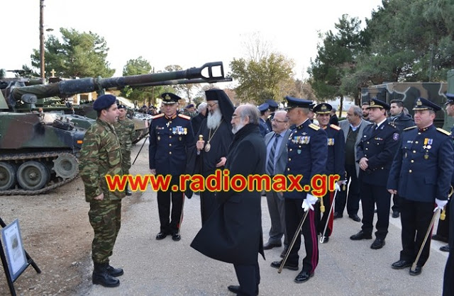 Με κάθε επισημότητα εορτάστηκε η Αγία Βαρβάρα-Προστάτιδα του Πυροβολικού στην Αλεξαννδρούπολη (ΦΩΤΟΓΡΑΦΙΕΣ) - Φωτογραφία 29