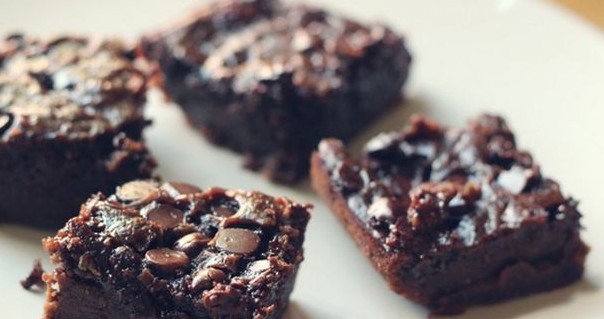 Τα brownies με το μυστικό συστατικό που πρέπει να δοκιμάσεις - Φωτογραφία 1
