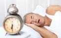 Πώς τα παραπάνω κιλά προκαλούν άπνοιες στον ύπνο