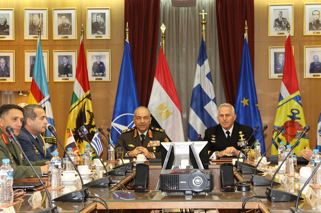 Επίσημη Επίσκεψη Αρχηγού Γενικού Επιτελείου ΕΔ της Αιγύπτου στην Ελλάδα - Φωτογραφία 13
