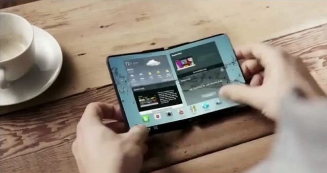 Η Samsung ετοιμάζει δύο smartphones με αναδιπλούμενη οθόνη! - Φωτογραφία 2