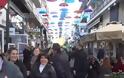 Εγκαίνια για της ομπρέλες της Απόλλωνος street στα Τρίκαλα [video]