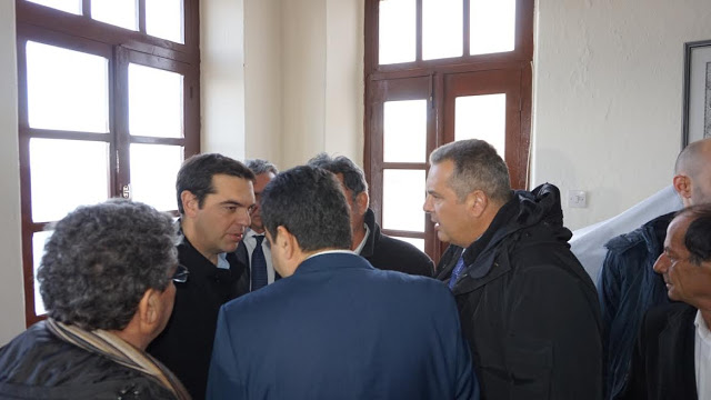 Ο ΥΕΘΑ Πάνος Καμμένος με τον Πρωθυπουργό Αλέξη Τσίπρα στη Νίσυρο και την Τήλο - Φωτογραφία 3