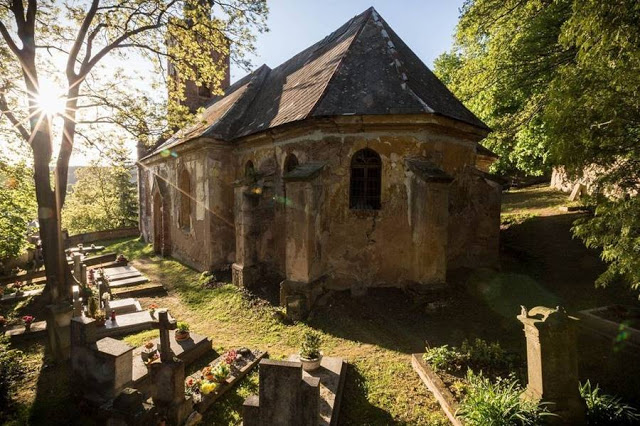Τα φαντάσματα της εκκλησίας του Αγίου Γεωργίου στη Τσεχία - Φωτογραφία 5