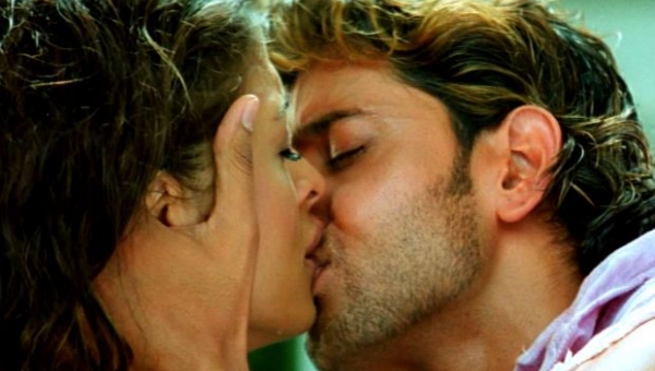 Δεν θα πιστέψετε τι προσφέρει ένα βαθύ παθιασμένο φιλί στο στόμα - Φωτογραφία 1